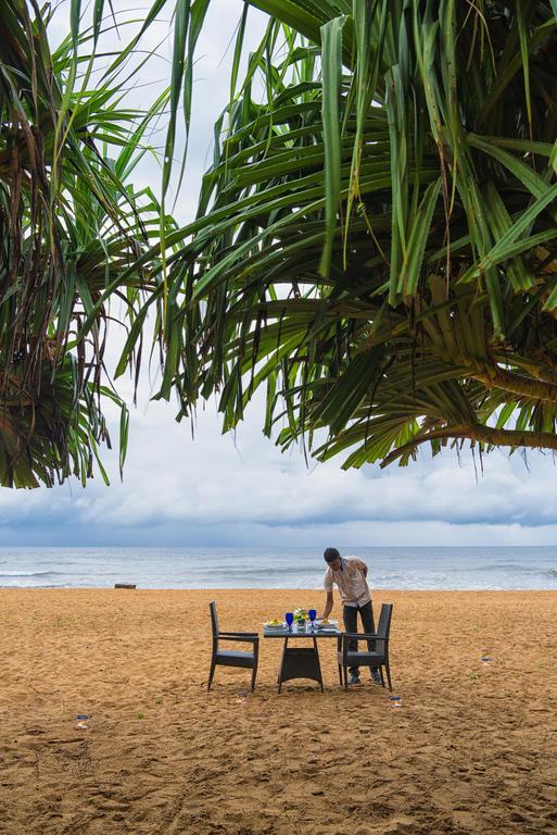 Jie Jie Beach Hotel Wadduwa Eksteriør bilde